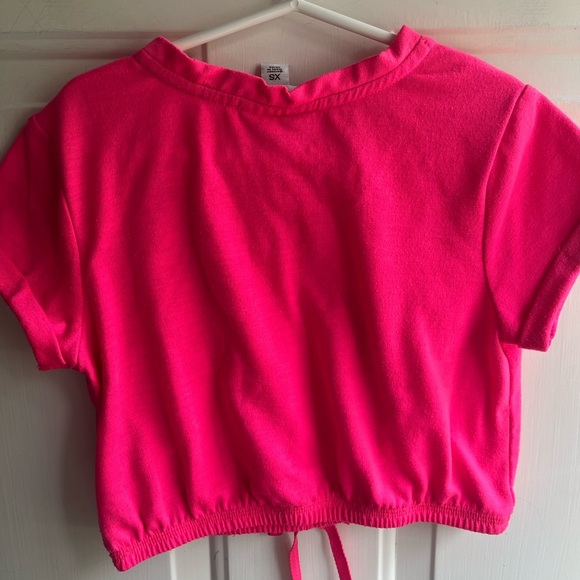 Walt Disney World Girls Pink/Yellow Neon Graphic Logo Print Cropped Tee Size XS - Picture 6 of 6